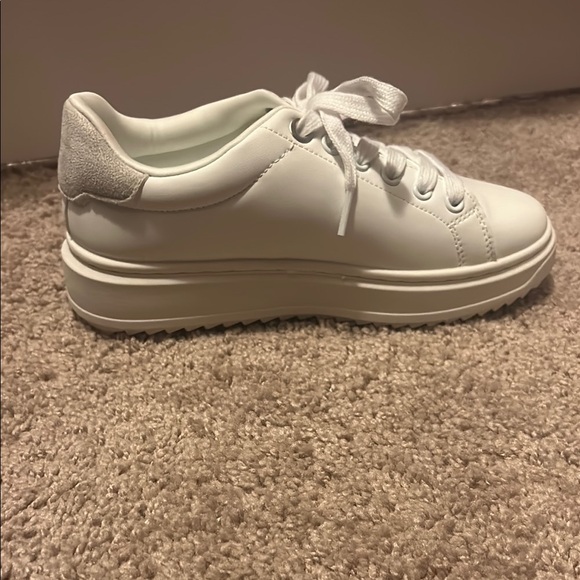 A New Day Women's White Platform Sneakers - Picture 5 of 5